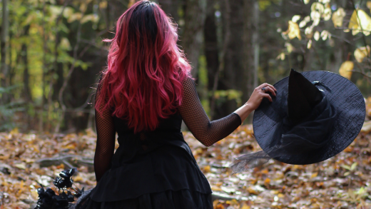 7 Witchy Ideas to Put on this Halloween 2024 and Bewitch the Party